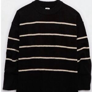 Aerie Unreal Sweater in black and ivory/white/brown 2XS